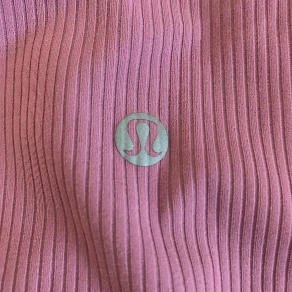 EUC Lululemon Athletica ribbed Leggings - Picture 4 of 7